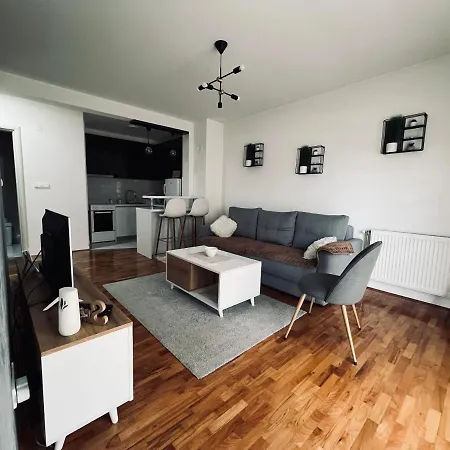 Apartament Lux *